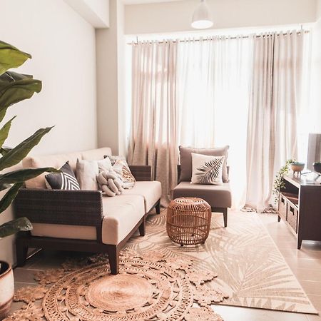 Modern Tropical Luxe Apartment - Boracay Newcoast Yapak Exterior foto