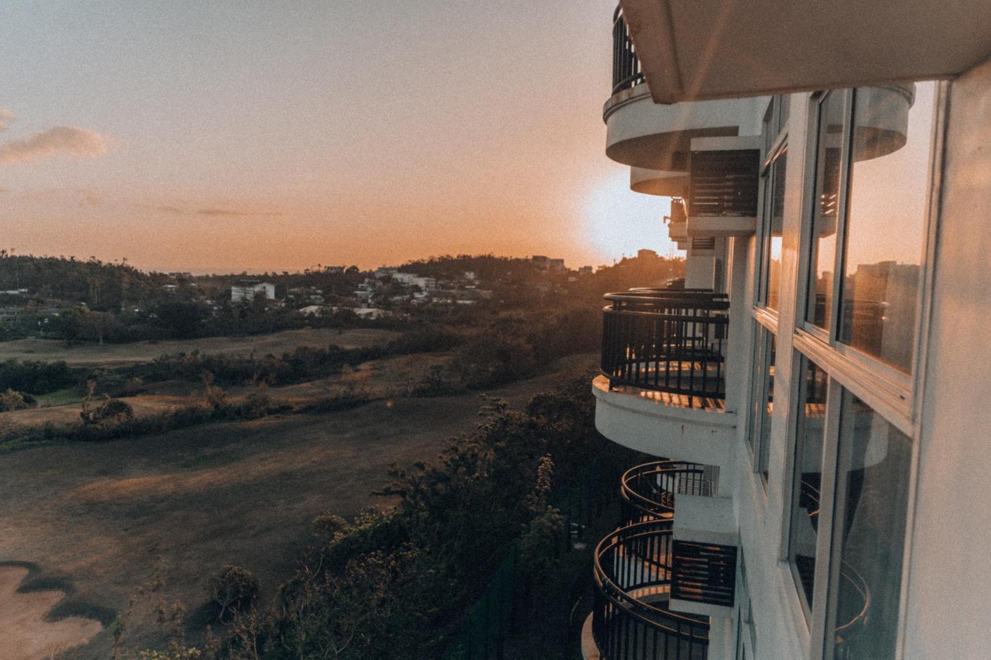 Modern Tropical Luxe Apartment - Boracay Newcoast Yapak Exterior foto